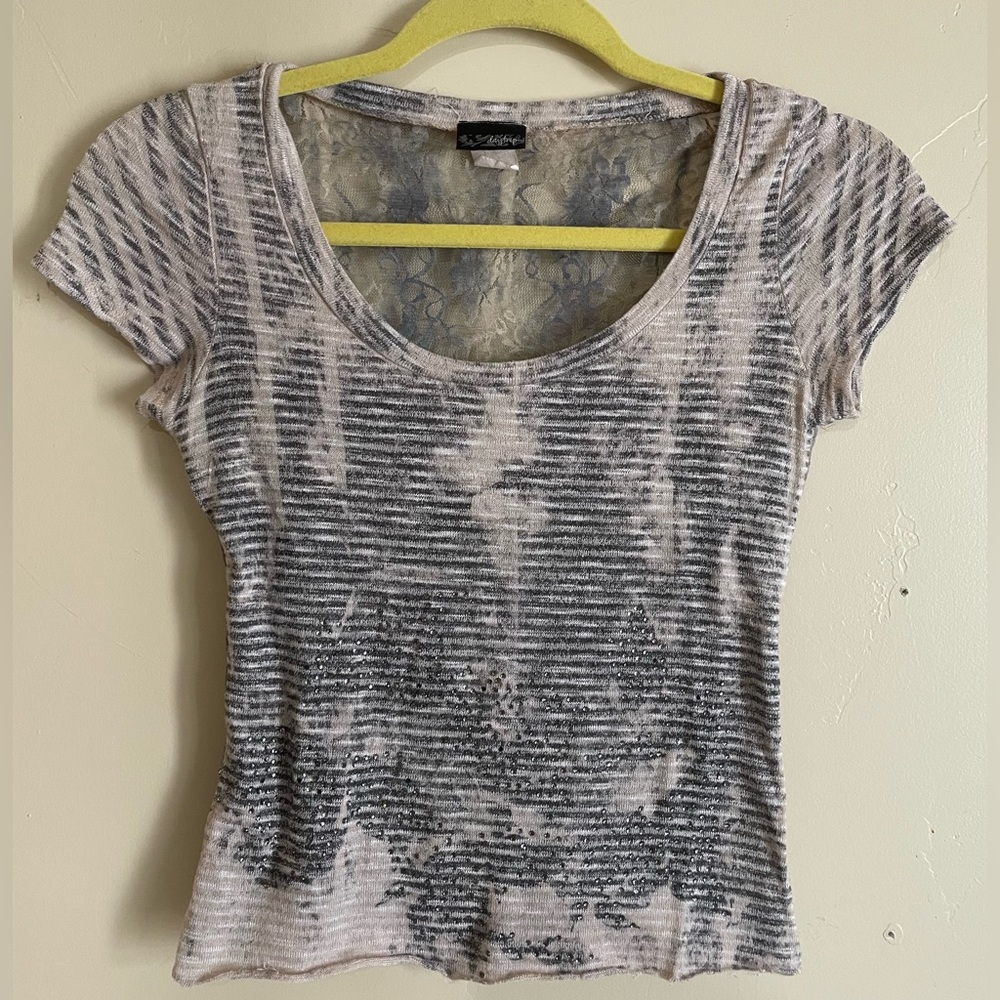 Day trip cropped tight shirt